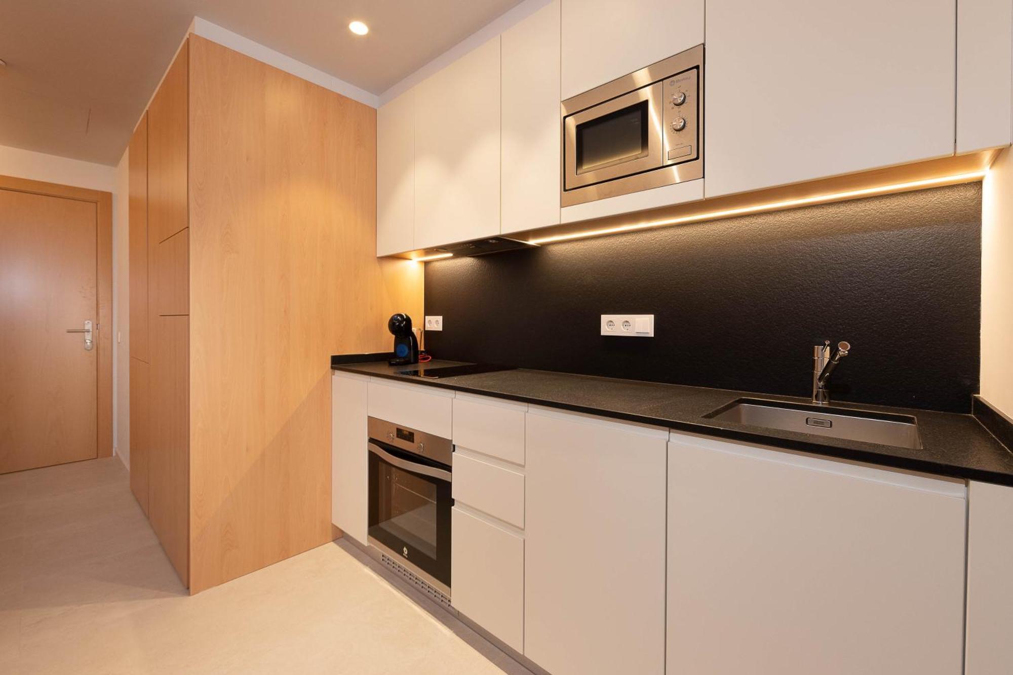 C&C Apartments Figueras Exterior foto