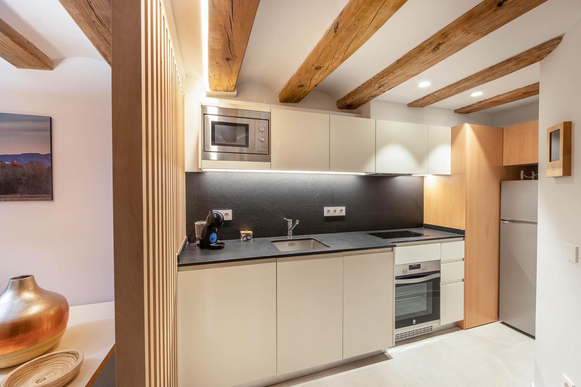 C&C Apartments Figueras Exterior foto