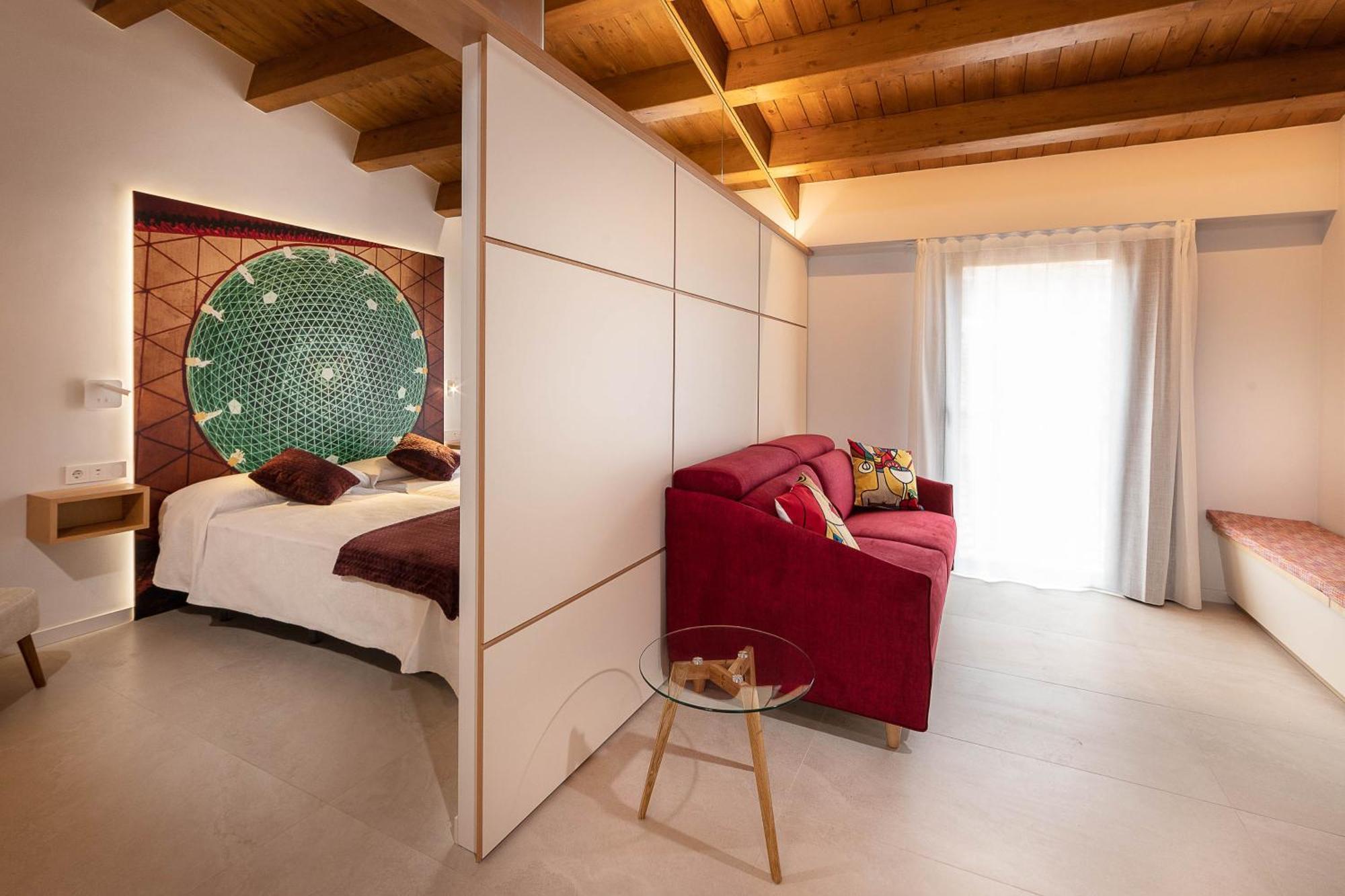 C&C Apartments Figueras Exterior foto