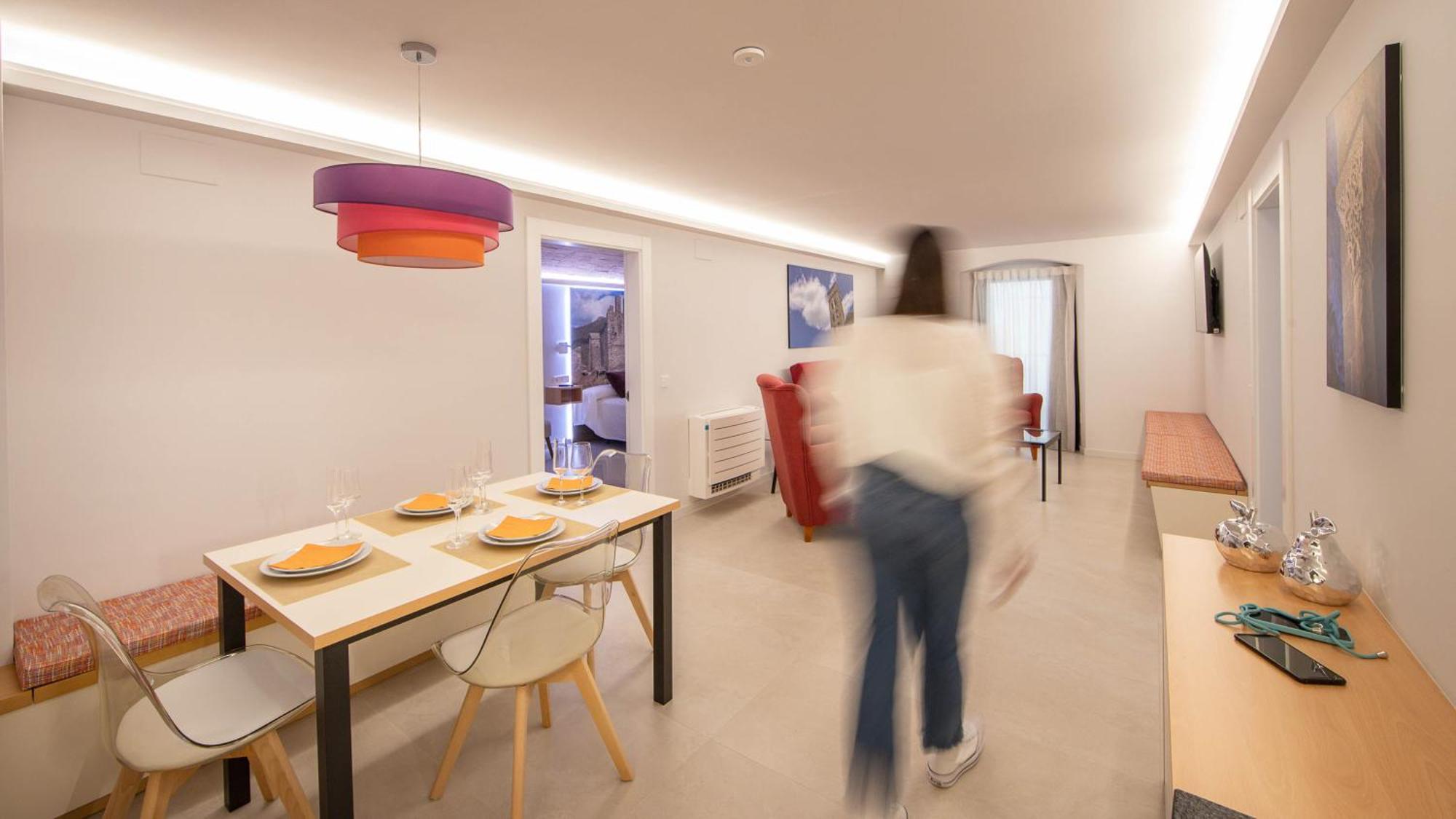 C&C Apartments Figueras Exterior foto