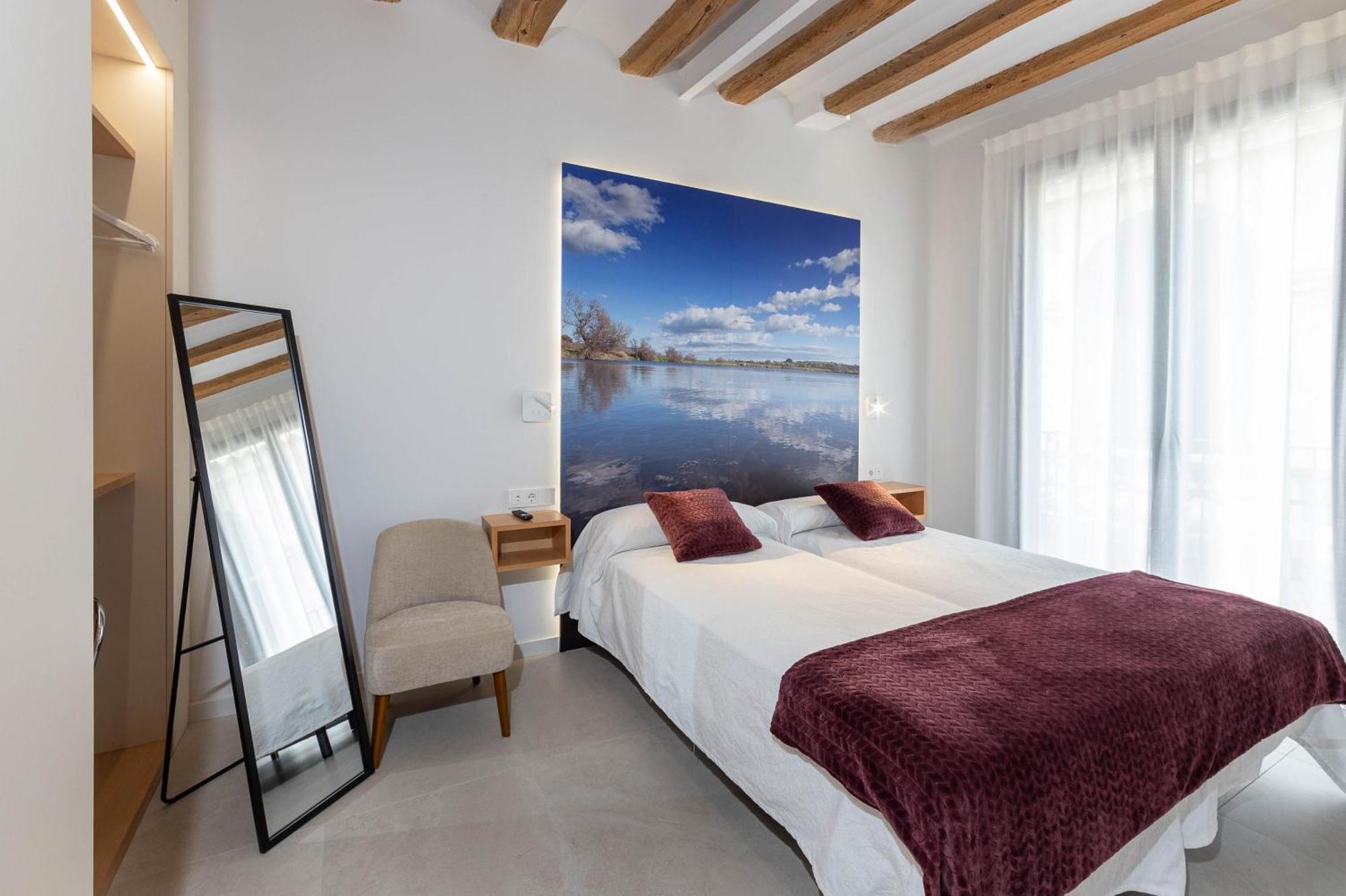 C&C Apartments Figueras Exterior foto