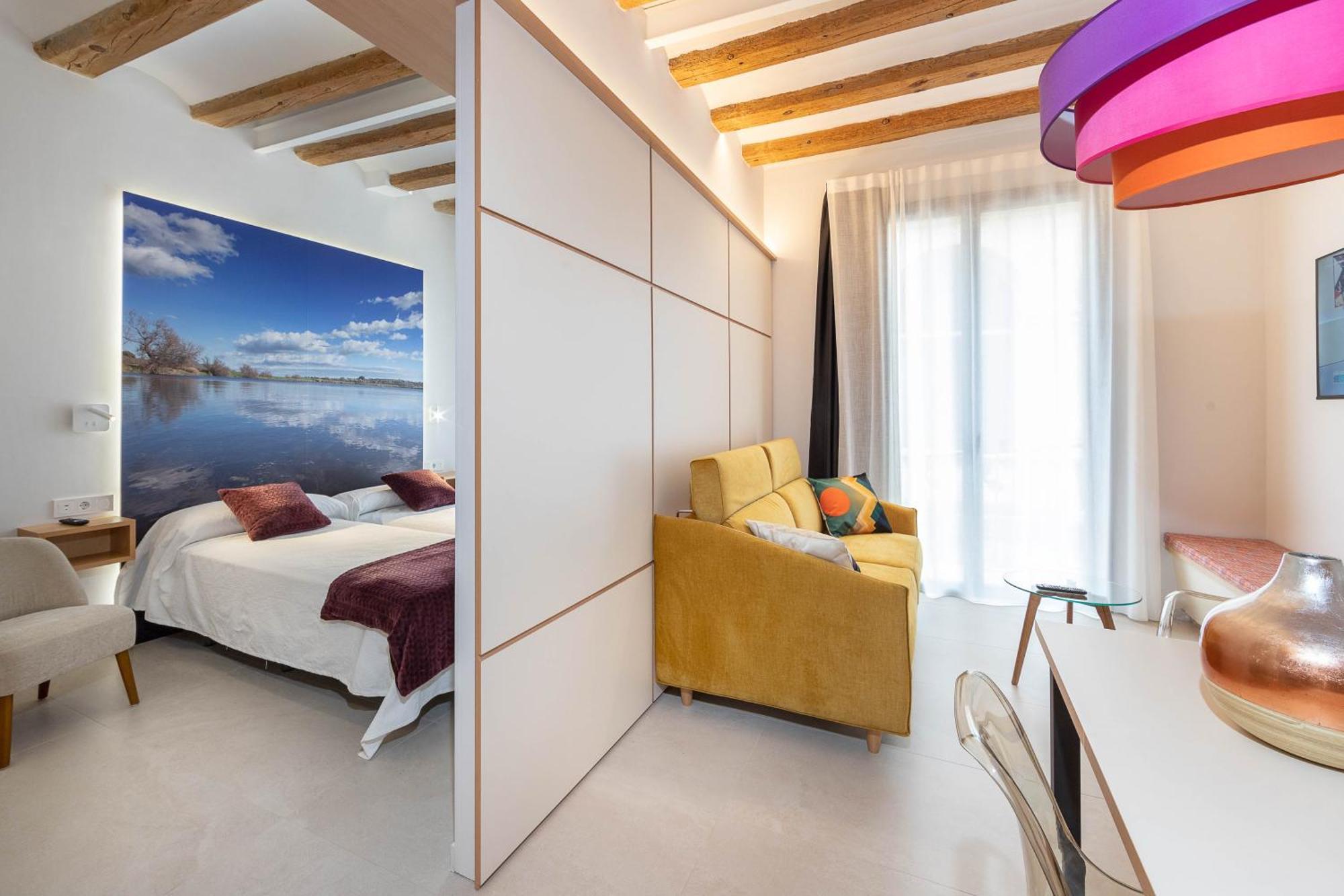 C&C Apartments Figueras Exterior foto